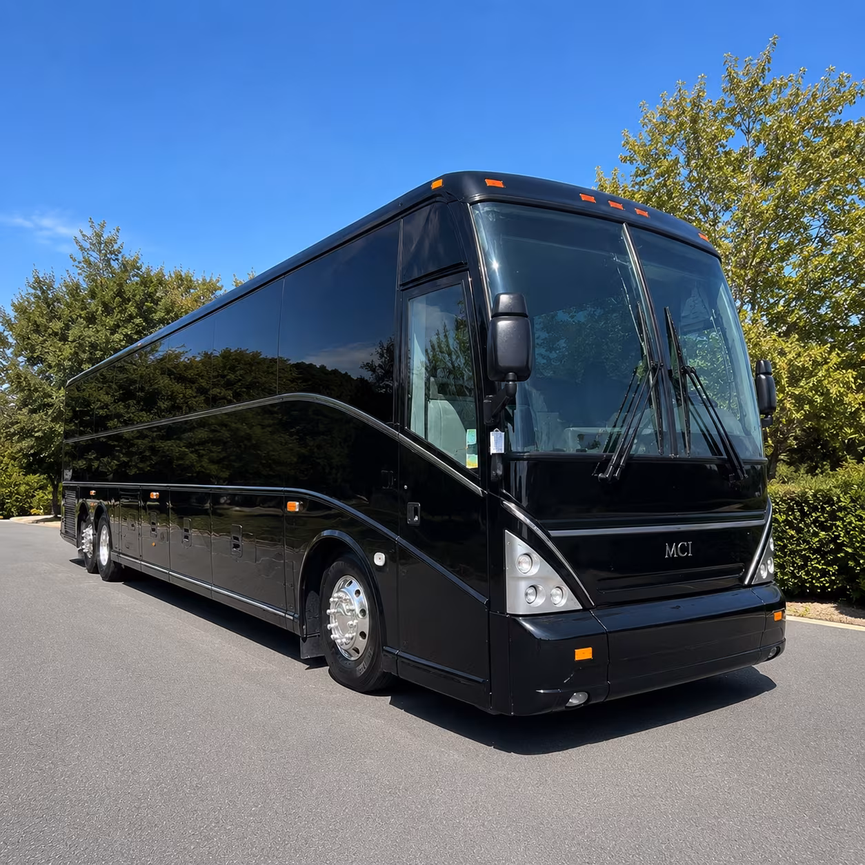 charter buses to the phoenix zoo and papago park for tempe school groups